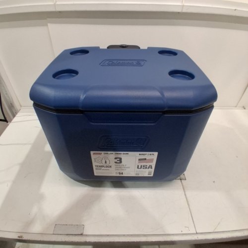 COLEMAN CHILLER COOLER WITH WHEELS - 60 QT/57 L - DARK BLUE/BLACK (MODEL: 2231503) image 3