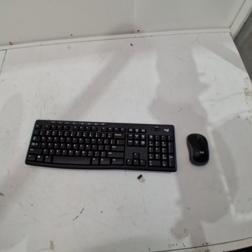 LOGITECH WIRELESS KEYBOARD AND MOUSE COMBO - 2.4 GHZ WIRELESS - BLACK (MODEL: MK270) image 3