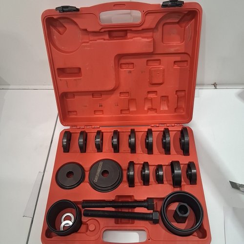 23PC DAYUAN FWD FRONT WHEEL DRIVE BEARING REMOVAL TOOL - RED/BLACK - (MODEL: YT1085) image 4