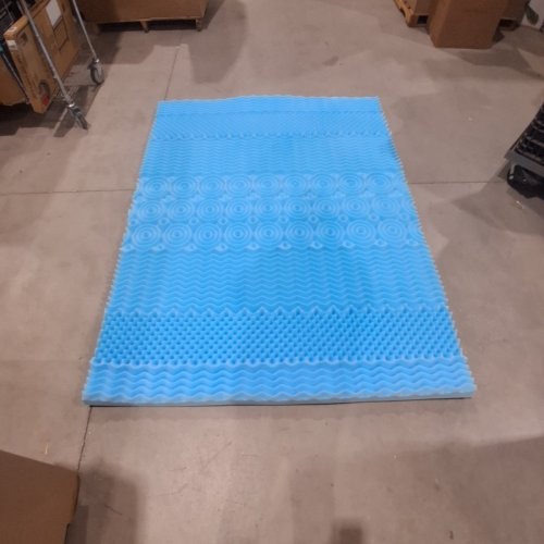 YUGYVOB 7-ZONE FOAM MATTRESS TOPPER - QUEEN/3" - BLUE image 2