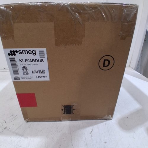 SMEG RETRO-STYLE ELECTRIC KETTLE - 3 CUP - RED (MODEL: KLF05RDUS) image 3