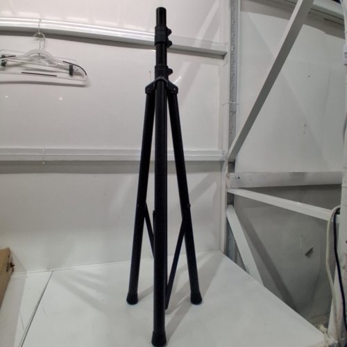 AMAZON BASICS ADJUSTABLE SPEAKER STAND, 4.1FT TO 6.6FT - BLACK image 2