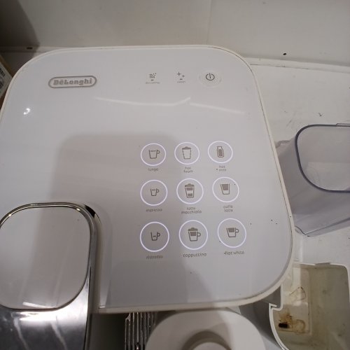 NESPRESSO BY DELONGHI LATTISSIMA ONE TOUCH ESPRESSO MACHINE WITH ONE TOUCH FRESH MILK SYSTEM - 120V - PORCELAIN WHITE - (MODEL: EN510WCA) image 2
