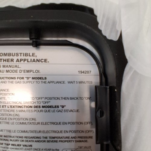 SUBURBAN RV WATER HEATER DOOR - 4-6 GAL - BLACK - (MODEL: 194207) image 2