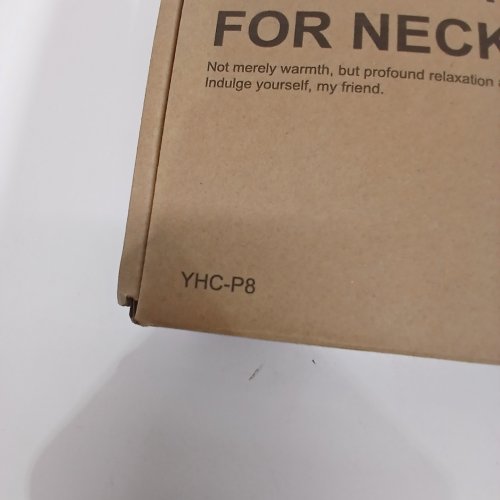 HOTHUGZ WEARABLE RECHARGEABLE HEATING PAD FOR NECK, SHOULDER & BACK PAIN - 3 HEAT SETTINGS, AUTO SHUT OFF - GREY (MODEL: YHC-P8) image 2