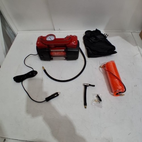 GSPSCN PORTABLE DIGITAL CAR TIRE INFLATOR - 12 V, 150 PSI - RED AND BLACK image 3