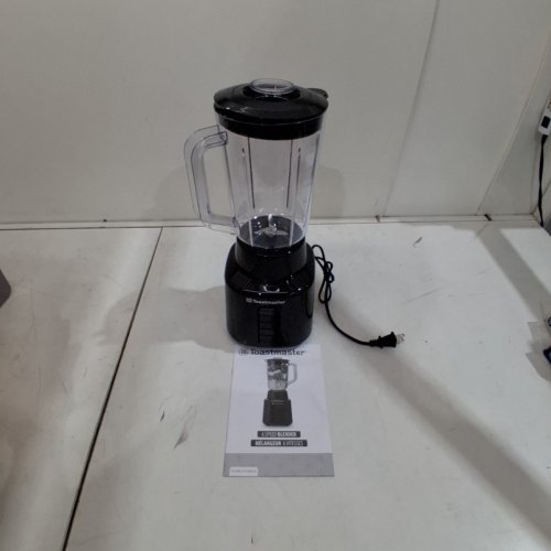 TOASTMASTER 6-SPEED COUNTERTOP BLENDER - 48 OZ - 450W - BLACK (MODEL: TM-70081C) image 3
