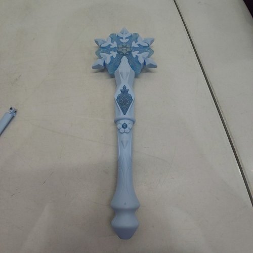 SNOWFLAKE LIGHT-UP TOY WAND - BLUE AND WHITE image 2