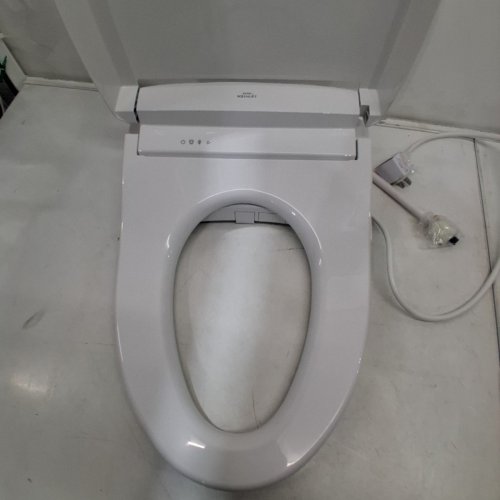 TOTOWASHLET S5 ELECTRONIC HEATED TOILET SEAT BIDET WITH CONTROLLER AND INSTANTANEOUS WATER HEATER - 21" X 15" - ELONGATED - WHITE (MODEL: SW3446#01) image 9