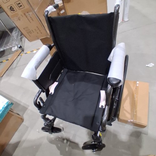 MEDLINE STRONG AND STURDY WHEELCHAIR WITH SWING AWAY LEG RESTS AND 16'' SEAT (MODEL:K1166N22S) image 5