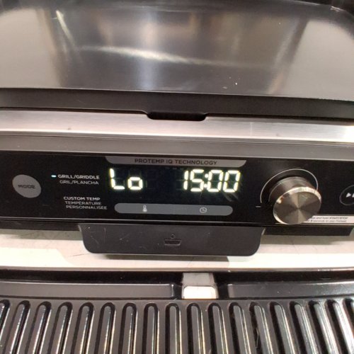 NINJA SIZZLE PRO XL INDOOR GRIDDLE AND GRILL - 20" - BLACK (MODEL:GX101C) image 2