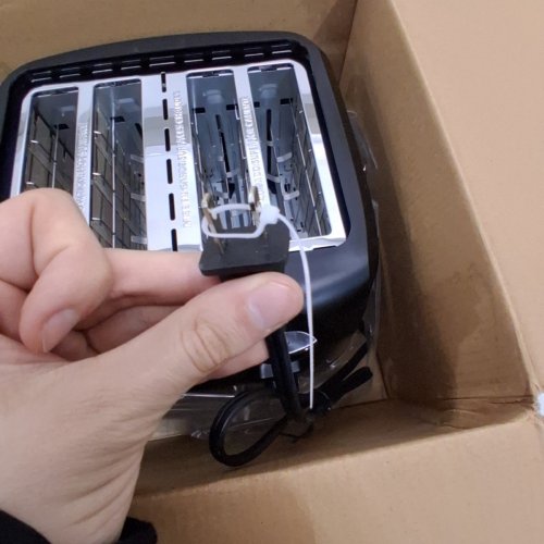 MAINSTAYS 4-SLICE 6 SETTINGS TOASTER - BLACK (MODEL:MSF0BK100017875) image 2