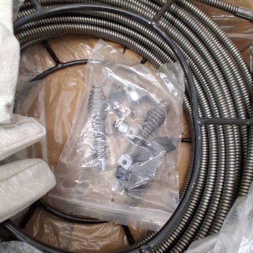 VEVOR DRAIN CLEANING CABLE/SEWER AUGER DRAIN SNAKE WITH CUTTER - 100FT / 3/8" image 3