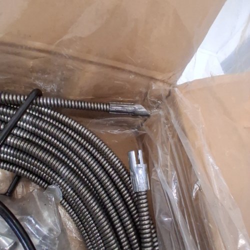 VEVOR DRAIN CLEANING CABLE/SEWER AUGER DRAIN SNAKE WITH CUTTER - 100FT / 3/8" image 5