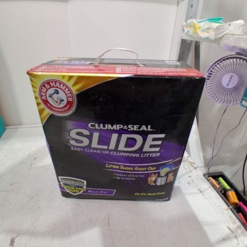 ARM & HAMMER SLIDE CLUMP AND SEAL 28LBS CAT LITTER image 2