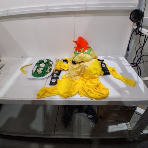 5PC ADULT UNISEX DISGUSE SUPER MARIO BOWSER KIT - HEADPIECE, BACKPACK AND ONSIE - SIZE XXL - YELLOW image 2