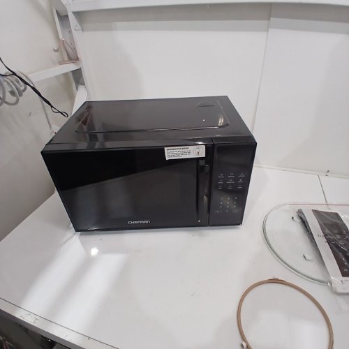 CHEFMAN COUNTERTOP MICROWAVE OVEN WITH 10 POWER LEVELS, 6 COOKING PRESETS, AND CHILD SAFETY LOCK - 0.9 CU.FT - 900W - BLACK (MODEL: RJ55-9-V2-CA) image 3