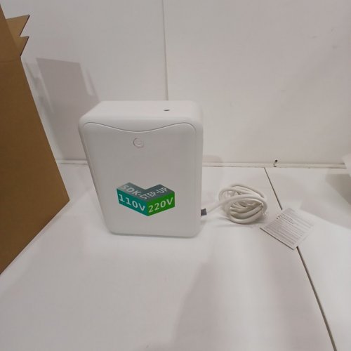 ZHENGXI STEP UP VOLTAGE CONVERTER TRANSFORMER - 110-220V - 2000W - WHITE (MODEL: ‎SDK-2000VA) image 2