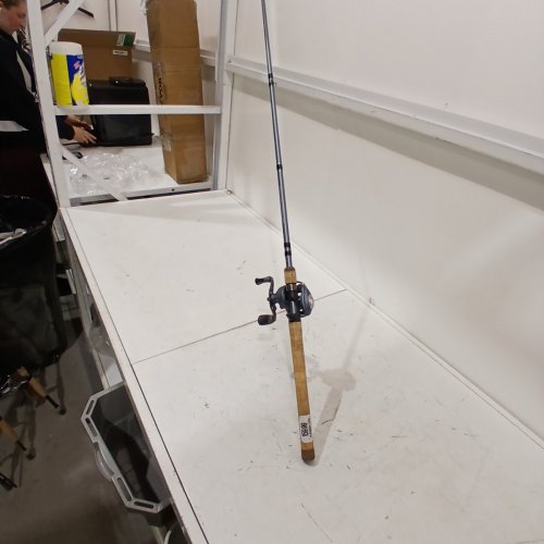 PFLUEGER PRESIDENT CASTING FISHING ROD WITH LOW PROFILE REEL - 7FT - (MODEL: PRESCA70MH) image 3