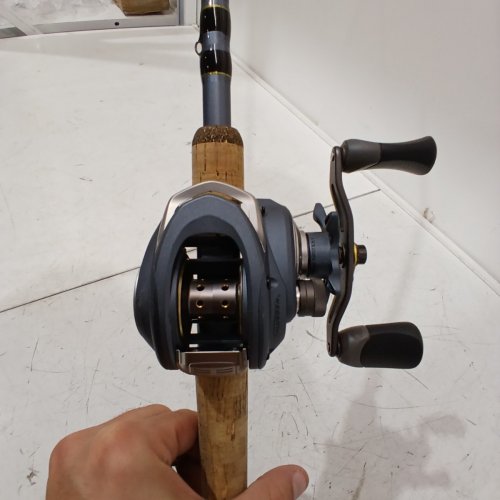 PFLUEGER PRESIDENT CASTING FISHING ROD WITH LOW PROFILE REEL - 7FT - (MODEL: PRESCA70MH) image 4