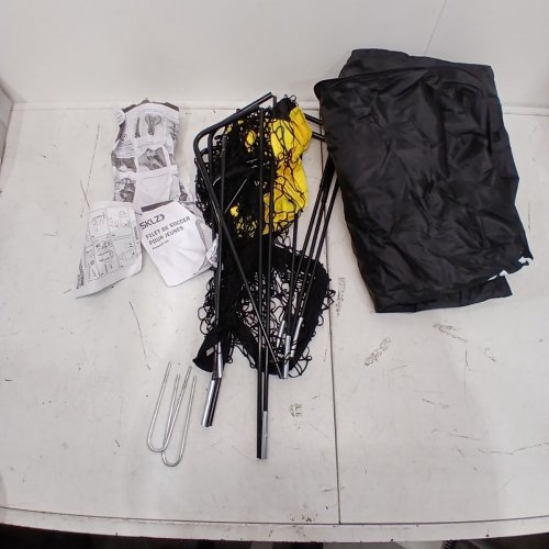 SKLZ QUICK SETUP YOUTH SOCCER GOAL - 4FT X 3FT - YELLOW - (MODEL: 1430696) image 2