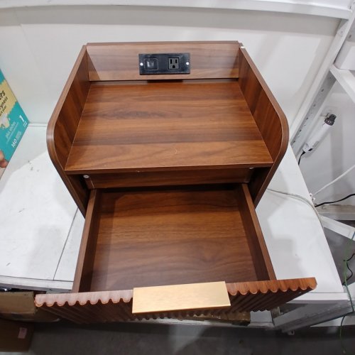 MID-CENTURY MODERN FLUTED BED SIDE TABLE WITH USB, USB-C AND OUTLET CHARGING STATION - 16" X 14" X 20" - BROWN/GOLD image 8