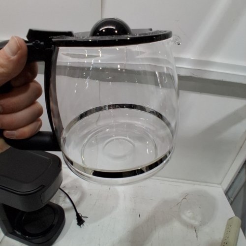 MAINSTAYS PROGRAMMABLE COFFEE MAKER WITH TOUCHSCREEN - 1.8L - 12 CUP - BLACK (MODEL: MS-202529) image 6