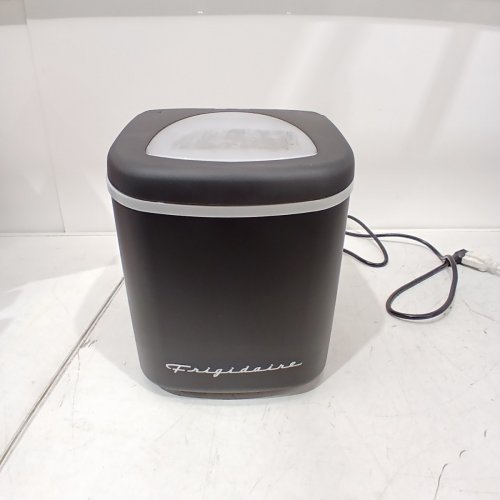 FRIGIDAIRE PORTABLE COMPACT ICE MAKING MACHINE - BLACK - (MODEL: EFIC128-BLACK-6COM) image 3