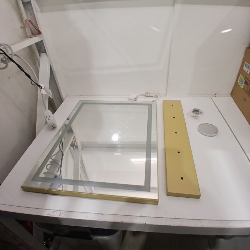 HALUMAO LARGE DIMMABLE MOUNTABLE SMART TOUCH VANITY MAKE UP MIRROR WITH LIGHTS AND USB PORT - 23" X 18" - GOLD image 3