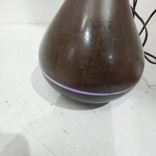 11PC DIFFUSERLOVE ESSENTIAL OIL AROMATHERAPY HUMIDIFER WITH REMOTE, 7-COLOUR LED LIGHT AND 11 ESSENTIAL OILS - 500ML - DARK WOOD image 2