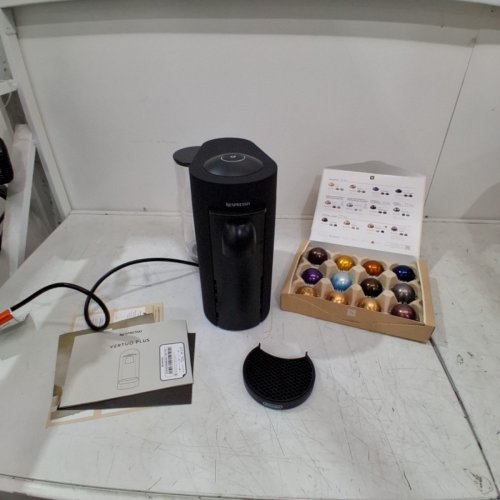 NESPRESSO BY DELONGHI VERTUO PLUS COFFEE/ESPRESSO MACHINE - MATTE BLACK (MODEL: ENV150BMCA) image 3
