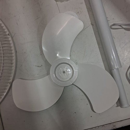 LASKO 16" OSCILLATING 3-SPEED PEDESTAL FAN - WHITE (MODEL: 2520) image 5