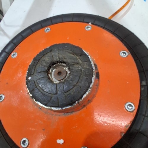 VEVOR AIR JACK PNEUMATIC JACK WITH HEIGHTENED COLUMN FOR SEDAN - 5 TON/11000 LBS - ORANGE image 3