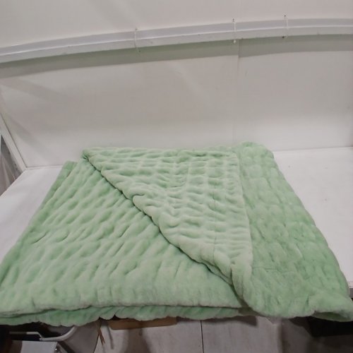 FUZZY SOFT PLUSH THICK BUBBLE BLANKET FOR SOFA - 60" X 80" - LIGHT GREEN image 2