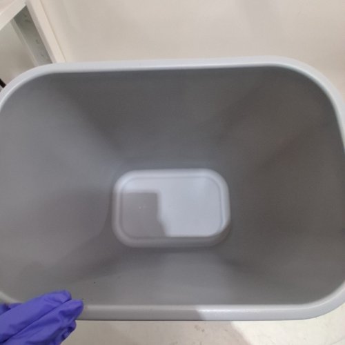 RUBBERMAID RECTANGULAR TRASH BIN - 7 GAL - GREY (MODEL: FG295700GRAY) image 4