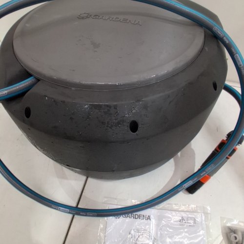 GARDENA RETRACTABLE HOSE REEL - 100FT - DARK GREY / BLUE (ITEM: 20505-81) image 3