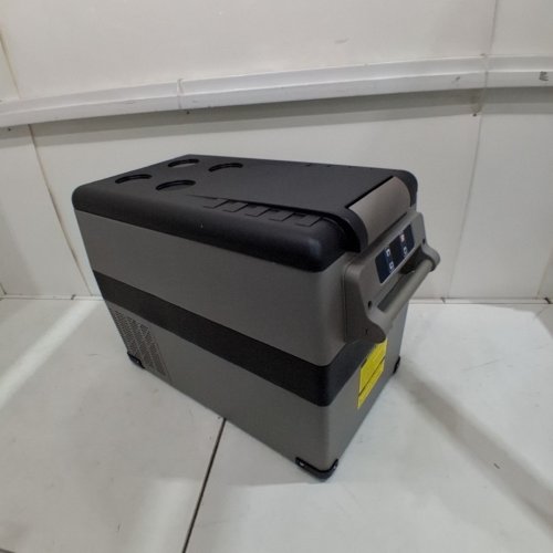 EUHOMY ELECTRIC COOLER CAR REFRIGERATOR WITH BLUETOOTH APP CONTROL - 12V/24V DC - 47QT - BLACK/GREY - (MODEL: CF-45)) image 5