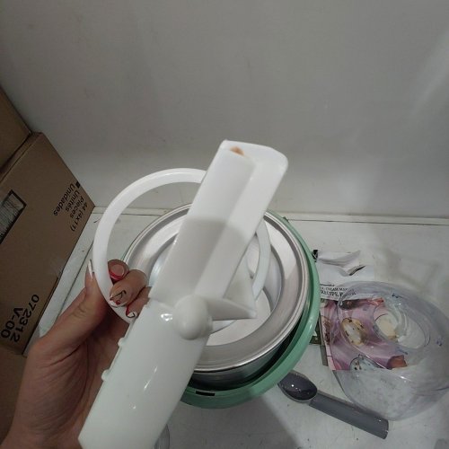ELITE GOURMET ELECTRIC AAUTOMATIC ICE CREAM MAKER - 2 QT - MINT GREEN (MODEL: EIM263M) image 5
