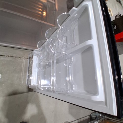 FRIGIDAIRE ERASER BOARD MINI COMPACT DORM FRIDGE - 3.2 CU FT - BLACK - (MODEL: EFR331-BLACK-6COM) image 9