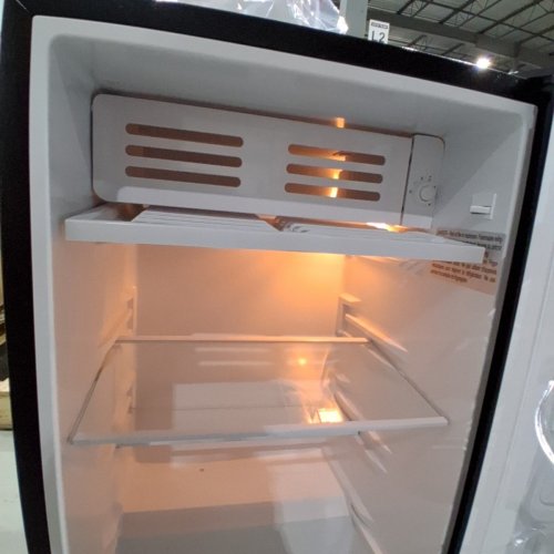 FRIGIDAIRE ERASER BOARD MINI COMPACT DORM FRIDGE - 3.2 CU FT - BLACK - (MODEL: EFR331-BLACK-6COM) image 10