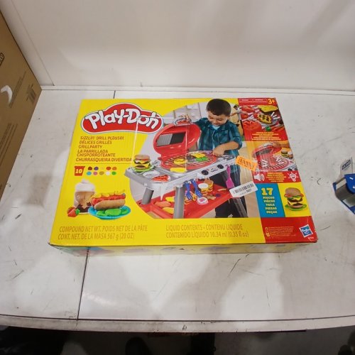 PLAY-DOH SIZZLIN' GRILL PRETEND PLAY SET WITH ACCESSORIES (MODEL: G0500) image 2