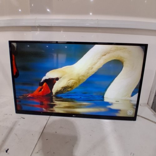 LG 4K UHD HDR SMART LED TV - 43" - - BLACK (MODEL: 43UJ6200) image 13
