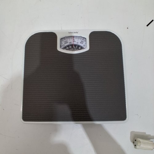 TOTAL BODY MECHANICAL BATHROOM SCALE - BLACK / WHITE image 3
