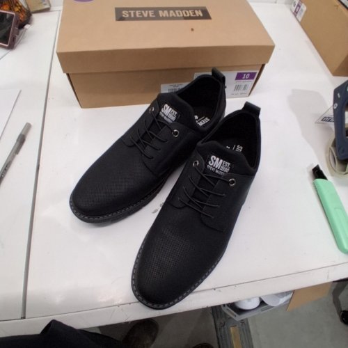 MEN'S STEVE MADDEN LACE-UP SHOES - SIZE 10 - BLACK (ITEM: 8887010) image 3