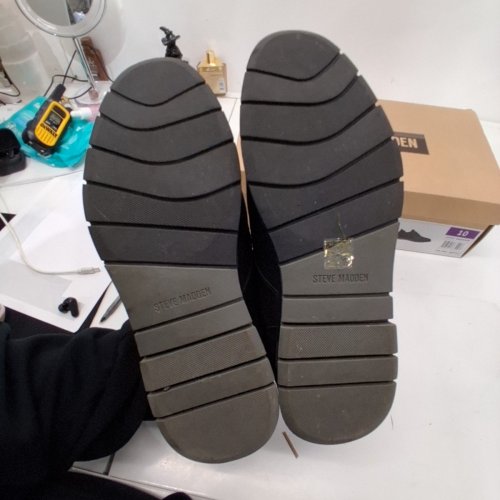 MEN'S STEVE MADDEN LACE-UP SHOES - SIZE 10 - BLACK (ITEM: 8887010) image 4