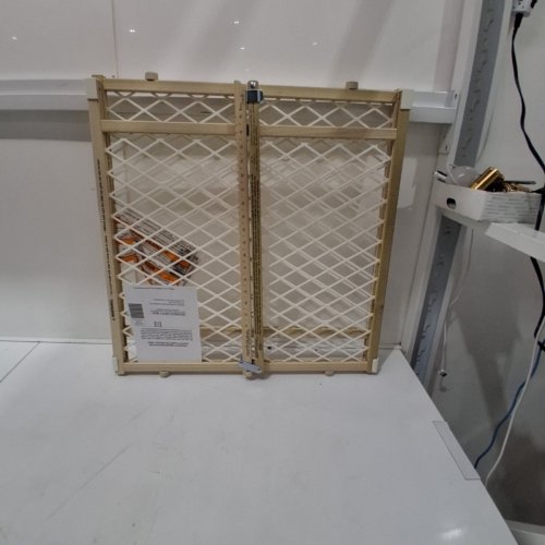 NORTHSTATES SUPERGATE DIAMOND MESH GATE 4600 - 26.5" - 42"W / 23"H - WOOD image 2