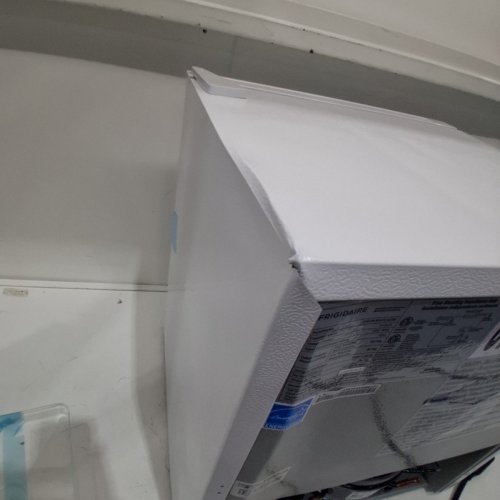 FRIGIDAIRE COMPACT REFRIGERATOR - 1.6 CU. FT; 115 V; 19.0" X 18.7" X 19.8" - WHITE (MODEL: EFR176-WHITE-6COM) image 7