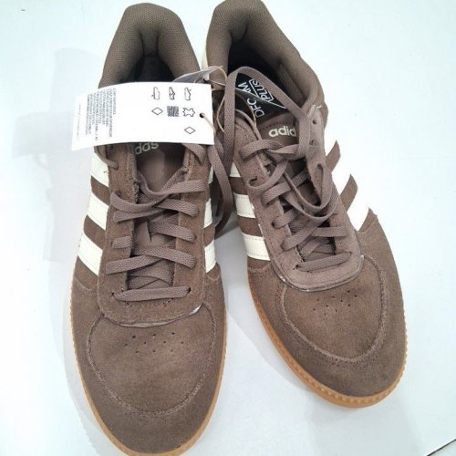WOMEN'S ADIDAS BREAKNET SLEEK TENNIS TRAINERS SHOES - SIZE 9 - BROWN (MODEL: JR6905 / 1954889) image 2
