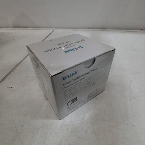 D-LINK 5 PORT GIGABIT ETHERNET UNMANAGED METAL DESKTOP SWITCH - BLACK (MODEL : DGS-105GL) image 3
