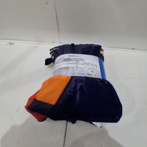 2-IN-1 BELOW ZERO REVERSIBLE WEARABLE BLANKET - 72" X 54" - BLUE/ ORANGE/ RED (MODEL: 1796292) image 3